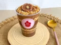 Copo da felicidade de chocolate com amendoim Copo da felicidade de chocolate com amendoim