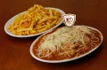 Isca de Fil� a Parmegiana com Fritas INTEIRA