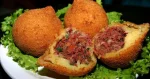 173 Bolinho de carne seca com aipim