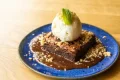 Brownie com Calda e Gelato Artesanal