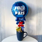 Caneca Azul com chocolates e balo personalizado
