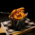 Onion Rings c/ Bacon e Cheddar - P