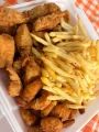 Gurjao de peixe com fritas