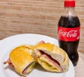 Lanche Bauru + Mini Pet Coca Cola 200ml