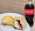Misto Quente + Mini Pet Coca Cola 200ml