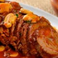 Lagarto + Tropeiro + Macarr�o + Fritas + Arroz