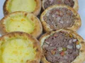 Combo 10 Esfihas = Carne + Queijo + Calabresa