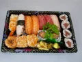 Sushi Mix Tradicional  16 pe�as