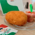 COXINHA DE CARNE COM QUEIJO