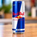 RED BULL lata