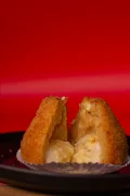 Coxinha de Queijo com Catupiry