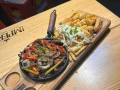 Contra Fil� Acebolado + Mandioca Frita + Fritas c/ Queijo