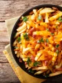 Batata Frita com Chedder e Bacon