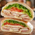 37. X Frango Salada