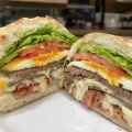 172. Duplo egg bacon salada