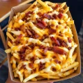 Batata Palito c/ Bacon, Cheddar e Catupiry Meia
