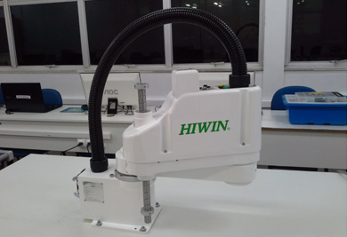 Robs Articulados: Aplicaes Industriais e Vantagens HIWIN