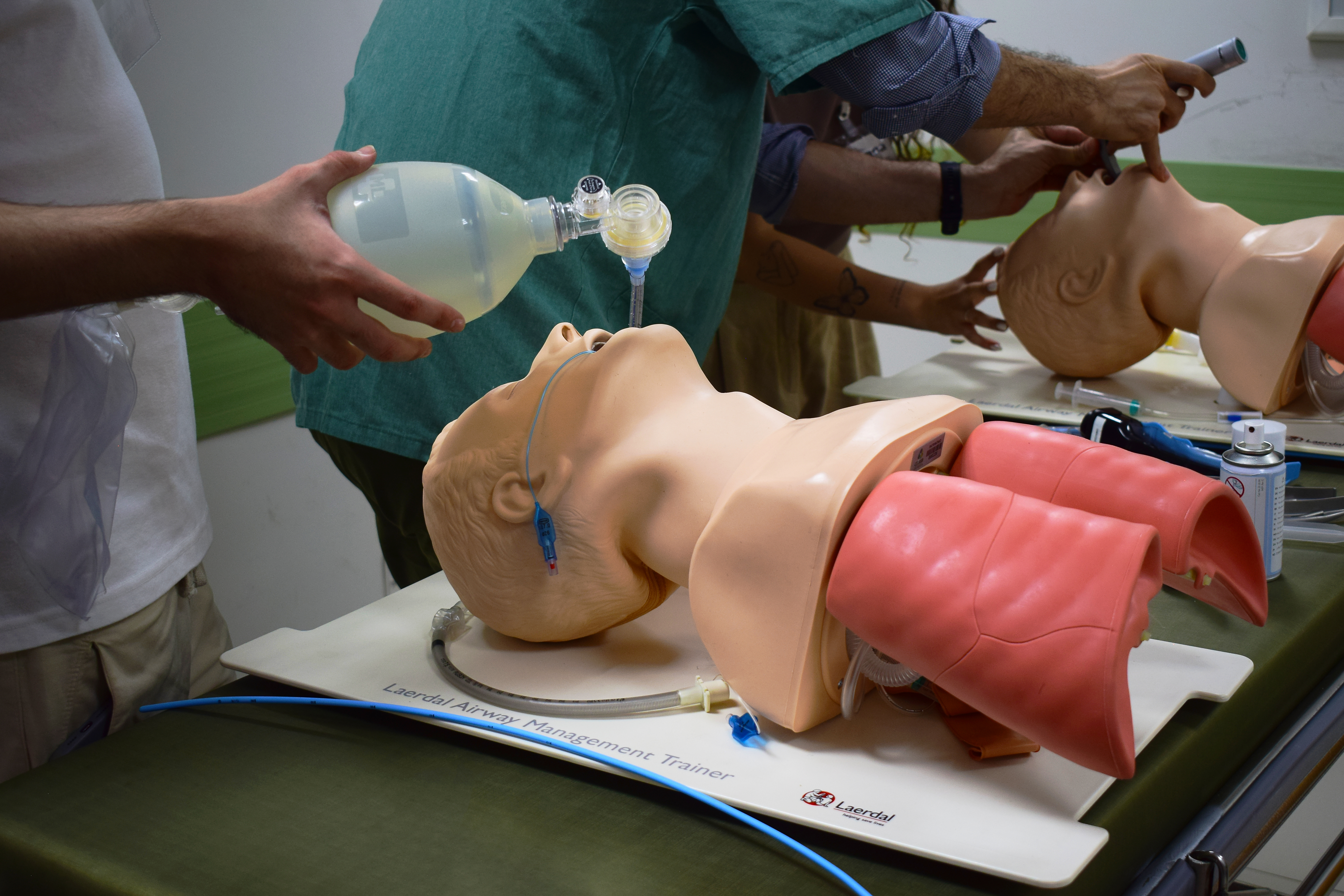 Centro de Estudos do Hospital Unimed Bauru realiza curso prtico de manejo respiratrio (1 edio)